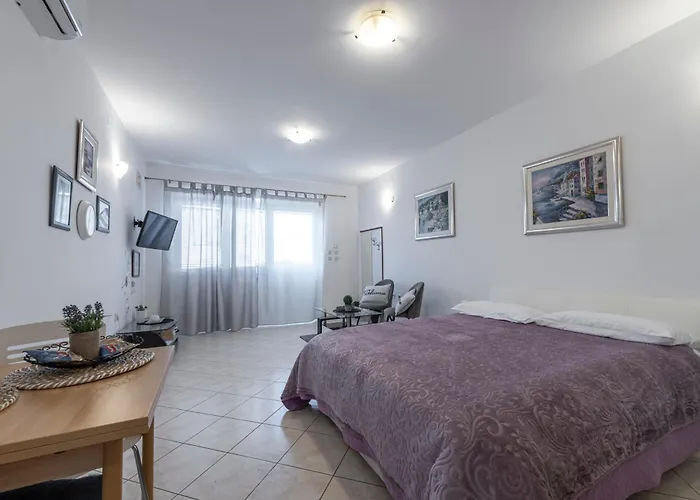 Apartman Italia *