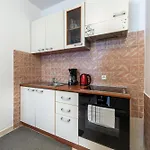 Italia Apartman *